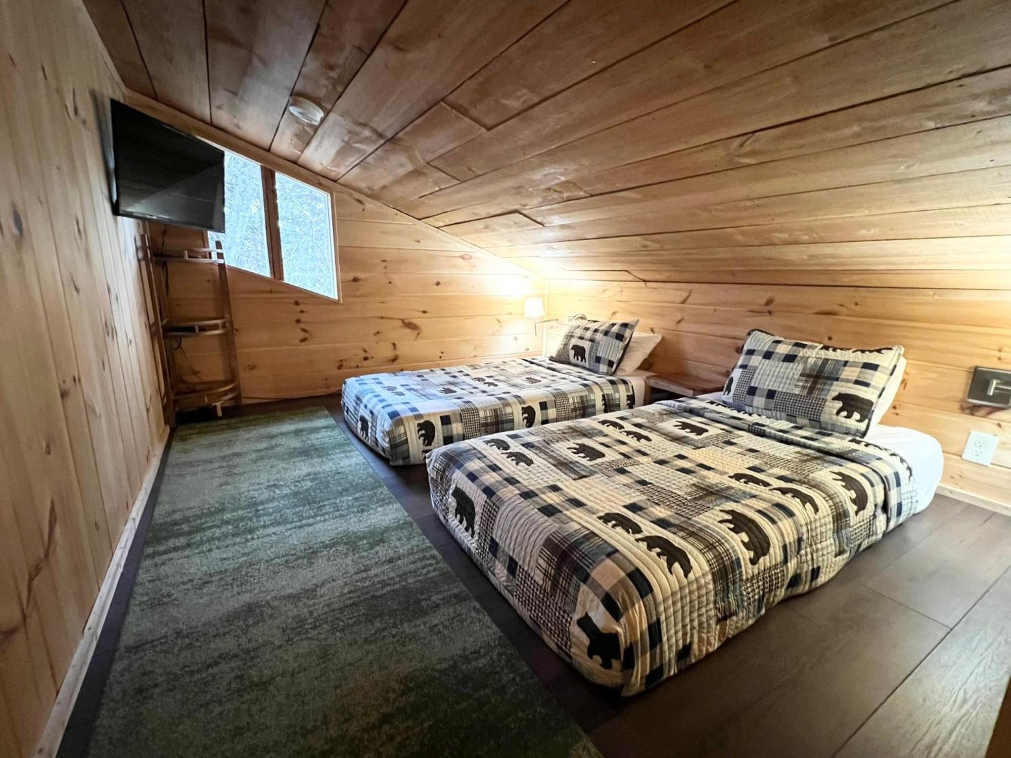 Firefly Fields 2-Acres With Guest House, Game Room, Mountain & River Views Sevierville Zewnętrze zdjęcie